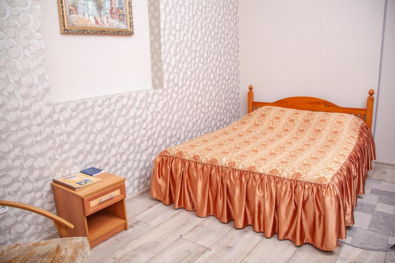 Hotel Piligrim 3 Mykolaiv Exterior foto