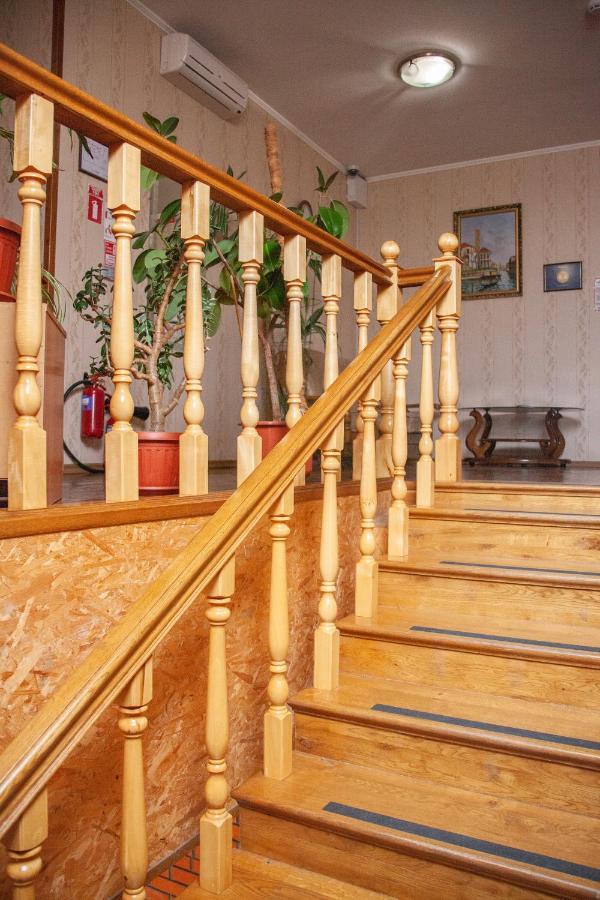 Hotel Piligrim 3 Mykolaiv Exterior foto
