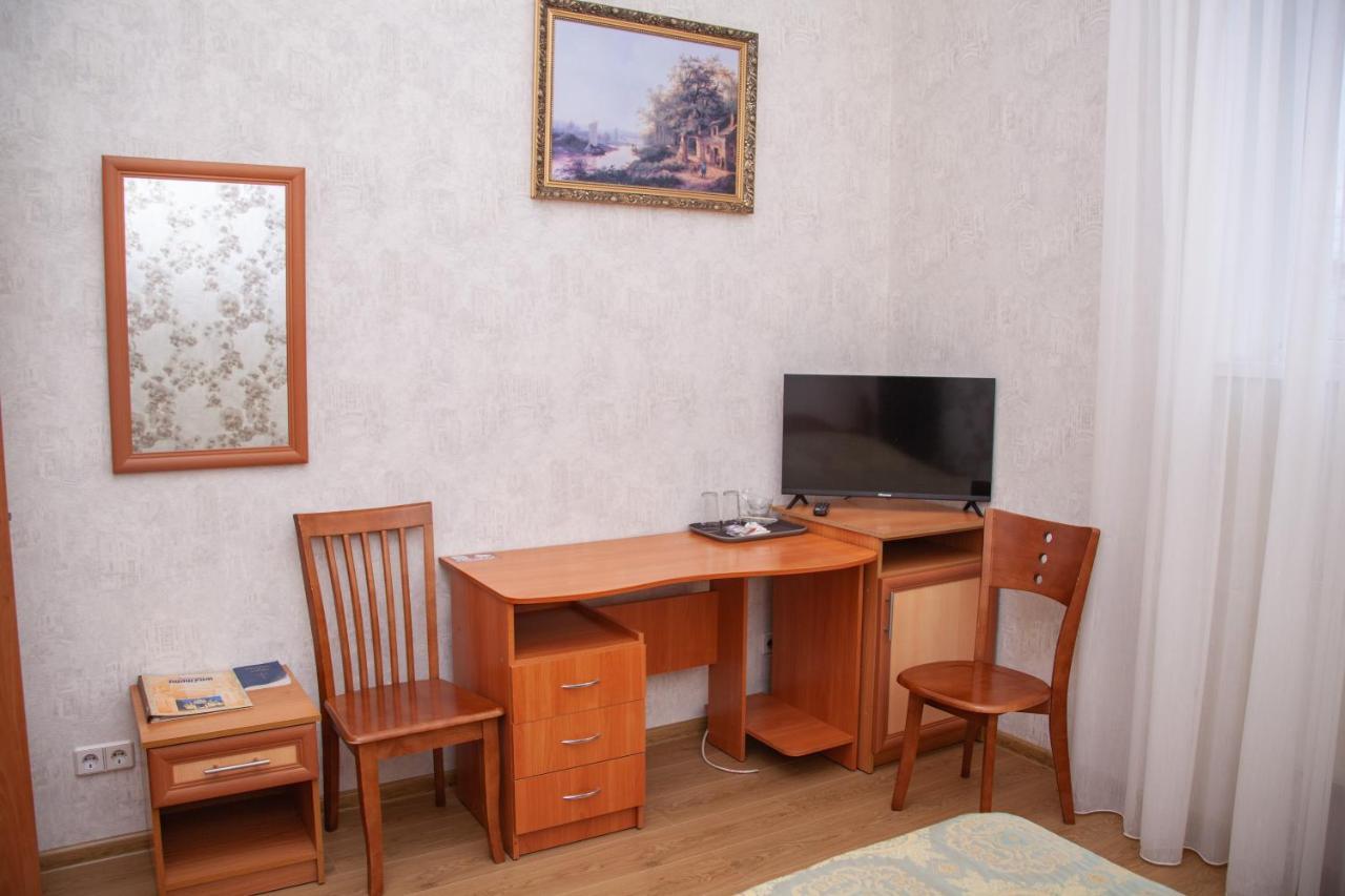Hotel Piligrim 3 Mykolaiv Exterior foto