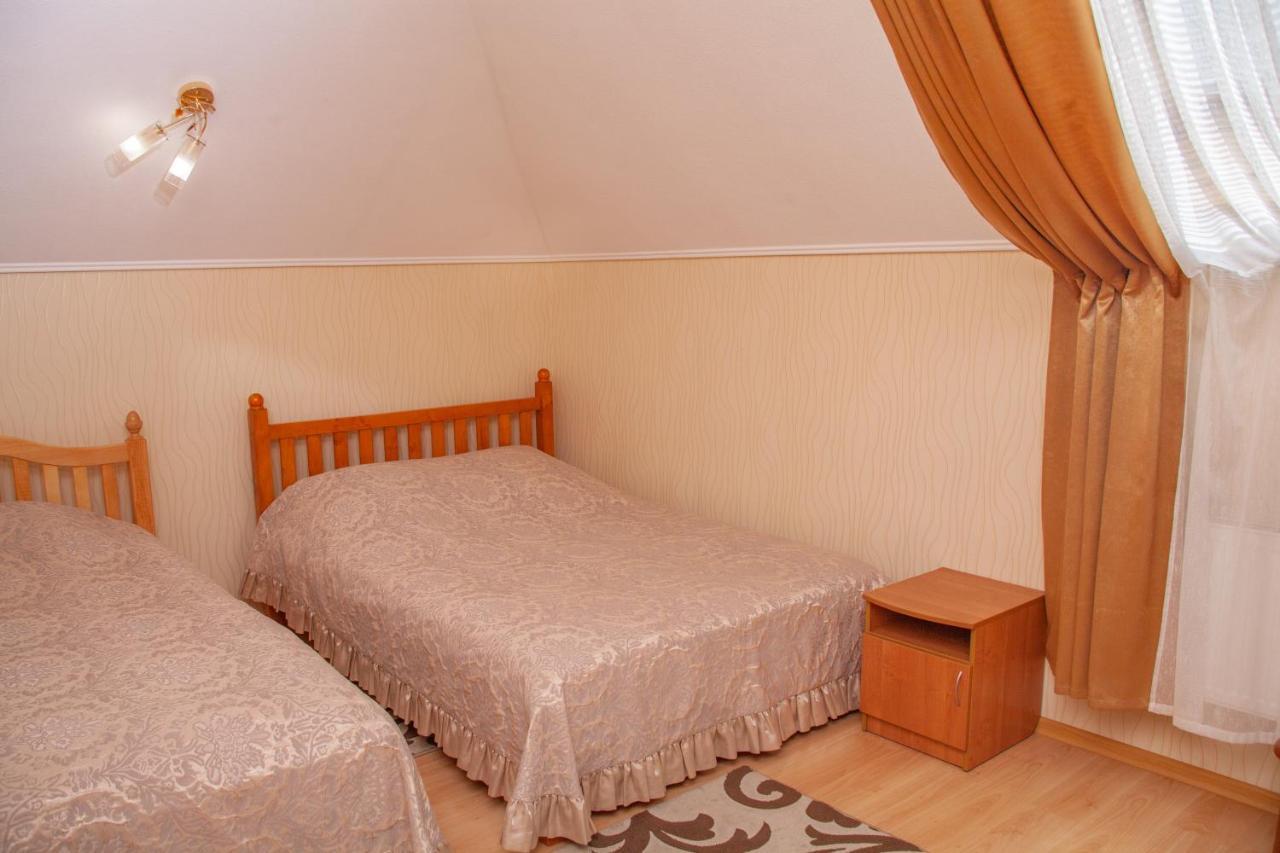 Hotel Piligrim 3 Mykolaiv Exterior foto