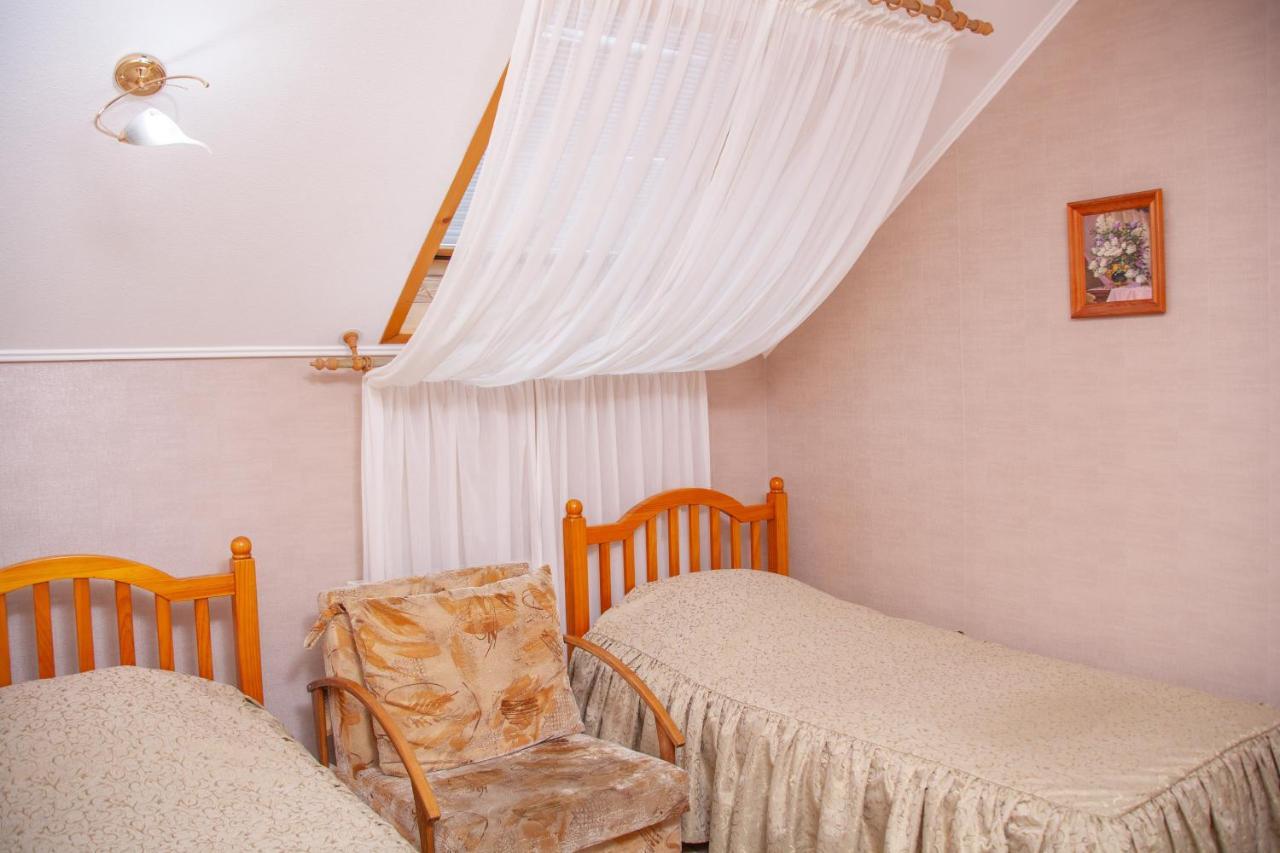 Hotel Piligrim 3 Mykolaiv Exterior foto